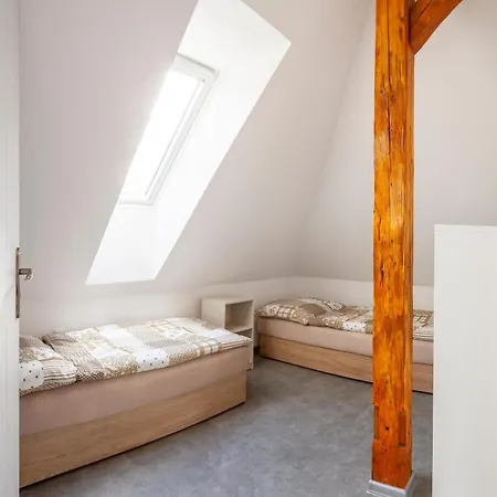 Apartmany Domek U Lesa Bitov Exterior photo