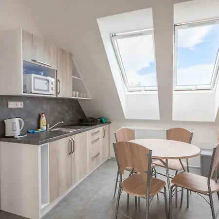 Apartmany Domek U Lesa Bitov Exterior photo