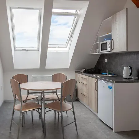 Apartmany Domek U Lesa Bitov Exterior photo
