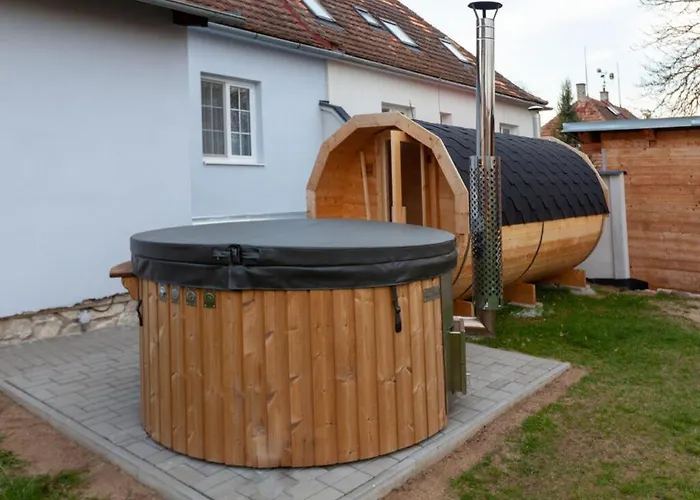 Apartmany Domek U Lesa